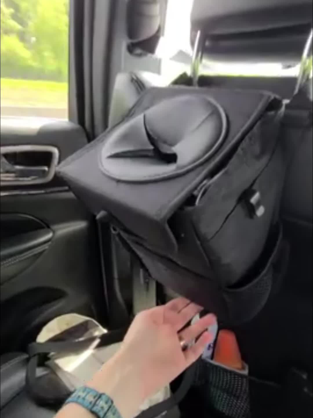 1pc Waterproof Car Trash Can with Lid and Storage Pockets